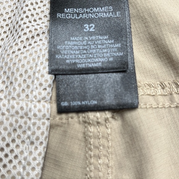 The North Face Shorts - Picture 8 of 9